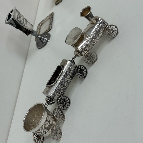 925 Sterling Silver Judaica Sterling Silver 3 Piece "Train" Set - Picture 3 of 12